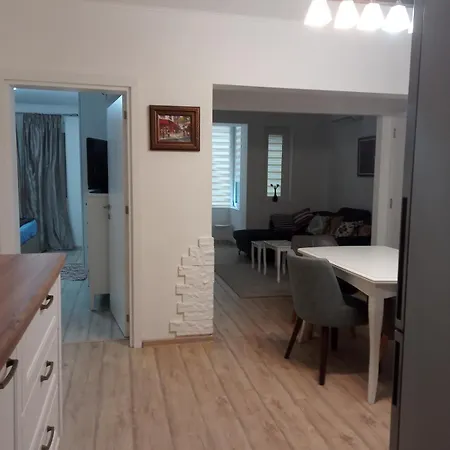 Apartment Cozy Close To The Center