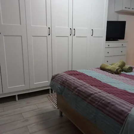 Cozy Close To The Center